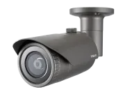 Hanwha - QNO-7012R - Wisenet Q network outdoor vandal bullet camera, 4MP @30fps, 2.8mm fixed focal lens (107°), triple codec H.265/H.264/MJPEG with Wisestream II, 120dB WDR, IR LEDs range 65', motion detection, tampering, defocus detection, hallway V