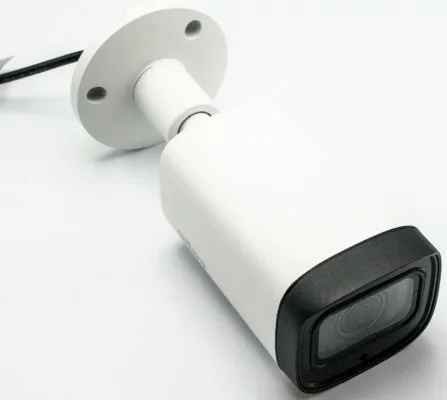 Dahua - A21CC0Z - 2MP IR Vari-focal HDCVI Bullet Camera
