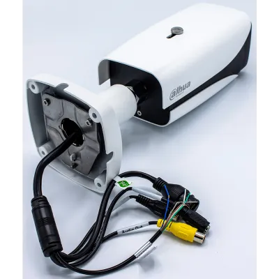 Dahua - N25CB5Z - 2MP IR Starlight Vari-focal ePoE Bullet