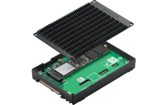 QNAP - QDA-UMP4 - M.2 2280 PCIe NVMe Gen4 x4 to U.2 PCIe NVMe Gen4 x4 converter/adapter (Backwards compatible with PCIe Gen3)