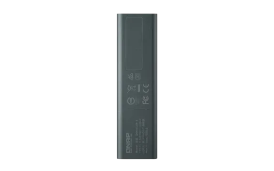 QNAP - QNA-UC5G1T - USB 3.0 to single port RJ45 5GbE/2.5GbE/1GbE/100MbE adapter, bus powered, USB type-c, 20cm USB-C to USB-A cable