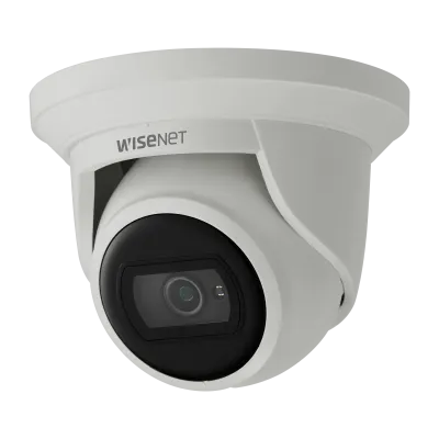 Hanwha - QNE-8011R - Wisenet Q mini network outdoor flateye camera, 5MP @ 30fps, 2.8mm fixed focal lens (104°), triple codec H.265/H.264/MJPEG with Wisestream II, 120dB WDR, IR LEDs range 65', defocus detection, hallway View, built-in SD card slot (1