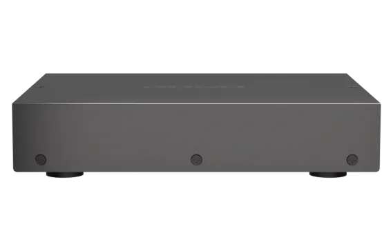 QNAP - QSW-2104-2S-A-US - QNAP Desktop QSW-2104-2S-US, Unmanaged Switch, 4 port 2.5Gbps auto negotiation (2.5G/1G/100M), 2 10GbE SFP+ port