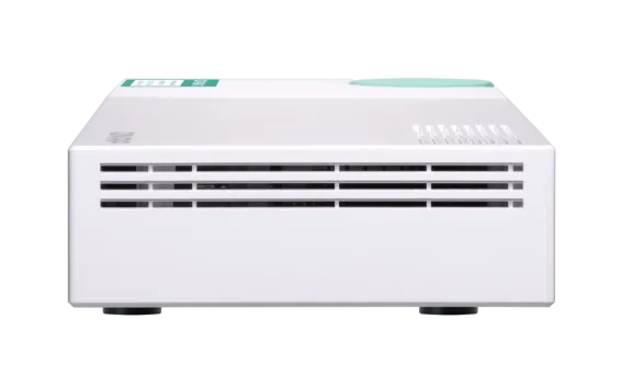 QNAP - QSW-308-1C-US - QNAP QSW-308-1C 8-Port unmanage 1GbE switch. Eight 1GbE NBASE-T ports