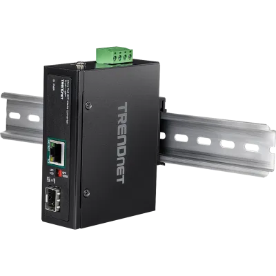 TRENDNET - TI-UF11SFP - Hardened Industrial SFP to Gigabit UPoE Media Converter