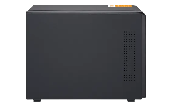 QNAP - TL-D400S-US - 4-bay desktop SATA JBOD expansion unit with a QXP-400eS-A1164 PCIe SATA host card and 1 SFF-8088 to SFF-8088 SAS/SATA 6Gb/s external cables