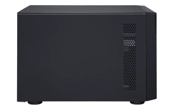 QNAP - TVS-672XT-i3-8G-US - QNAP Ultra-High Speed 6 Bay Thunderbolt 3 NAS. Intel Core i3 4-core Processor, 8GB DDR4 RAM
