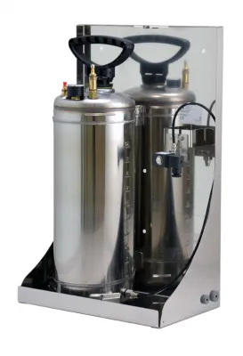 VideoTec - WASNX1V10L20M00 - Tank 10l (2.6gal) with integrated manual pump controlled by solenoid valve, 230Vac, delivery head up to 30m (98ft), with 20m antistatic water delivery pipe